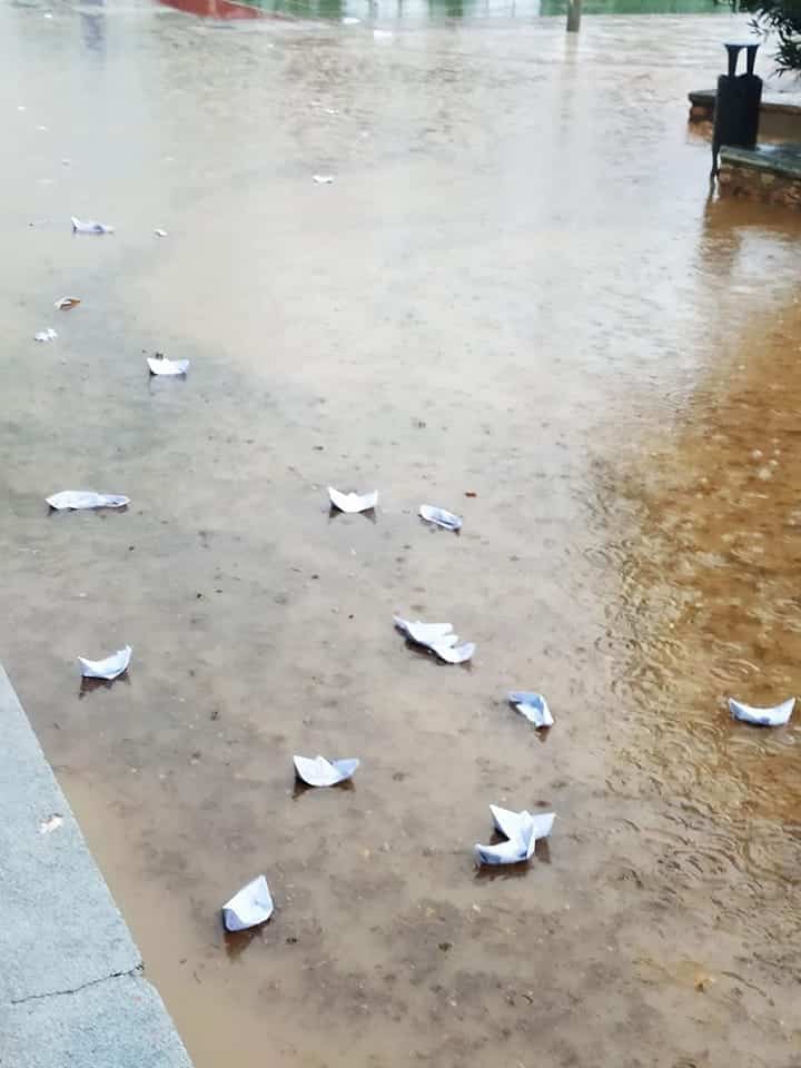 Αφιερωμένο στην υπουργό που ισχυρίζεται πως 41 χρόνια μετά φέρνει την αξιολόγηση 17 324751111 2988137598160917 6910096005798349450 n E-wall