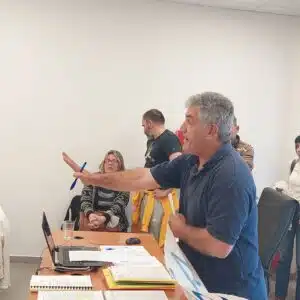 Αλλεπάλληλα ΑΚΥΡΑ στην αξιολόγηση στην Αττική - 100% η αποχή σε αρκετούς συλλόγους - Διακόπτονται συνεδριάσεις συμβούλων σε διευθύνσεις 19 ανατολικι2 E-wall