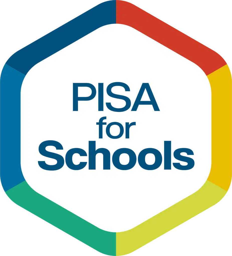PISA for schools logo center white E-wall