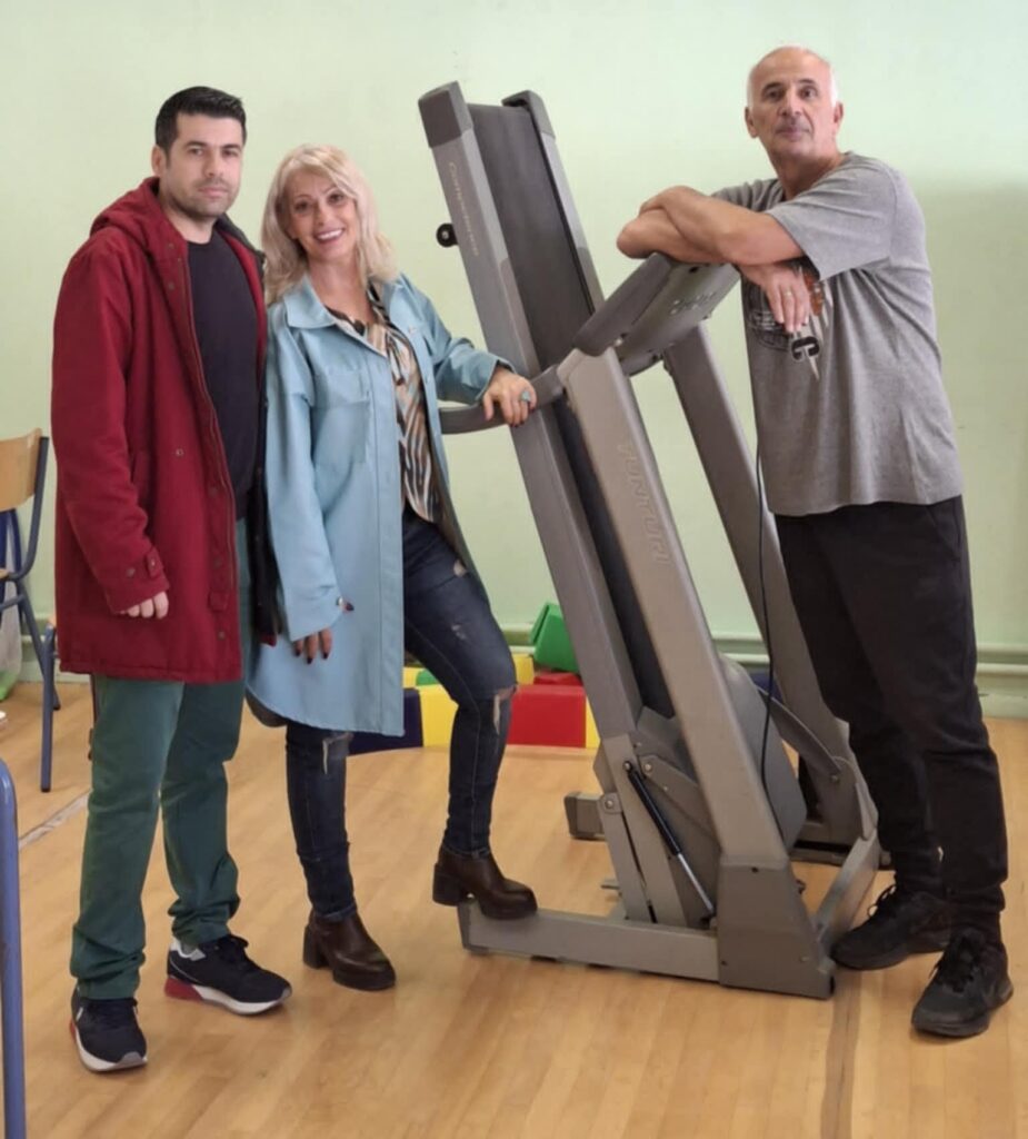 Δωρεά από τον Πανελλήνιο Σύλλογο Δευτεροβάθμιας Εκπαίδευσης Ειδικής Αγωγής στο ΕΕΕΕΚ Καλλιθέας 14 αρχείο λήψης 6 E-wall